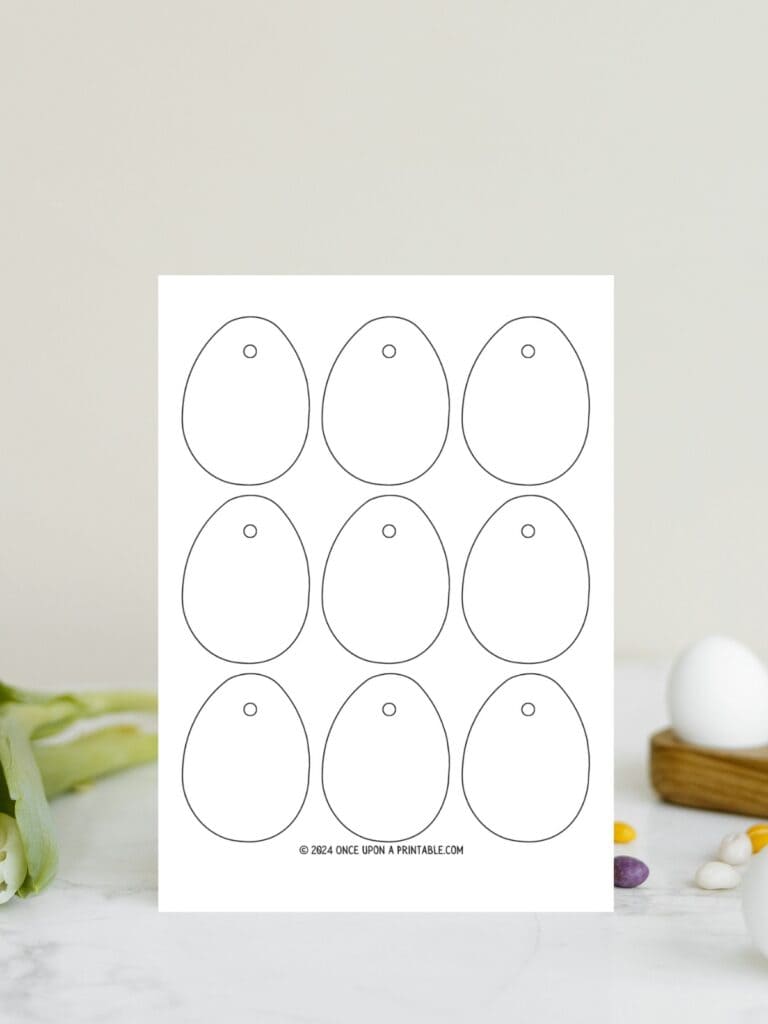 Blank Easter egg ornament templates.