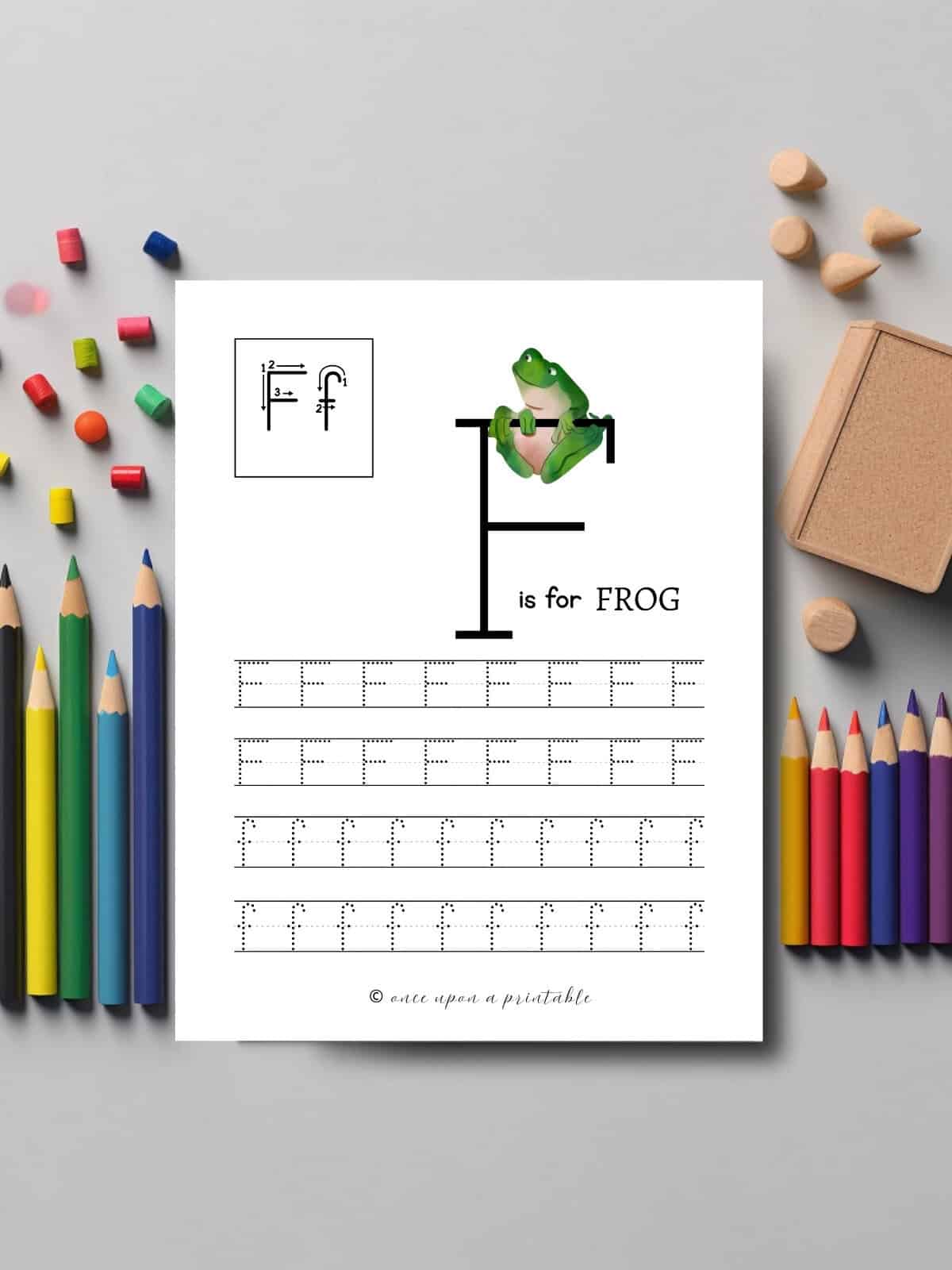 F is for frog, letter tracing worksheet.