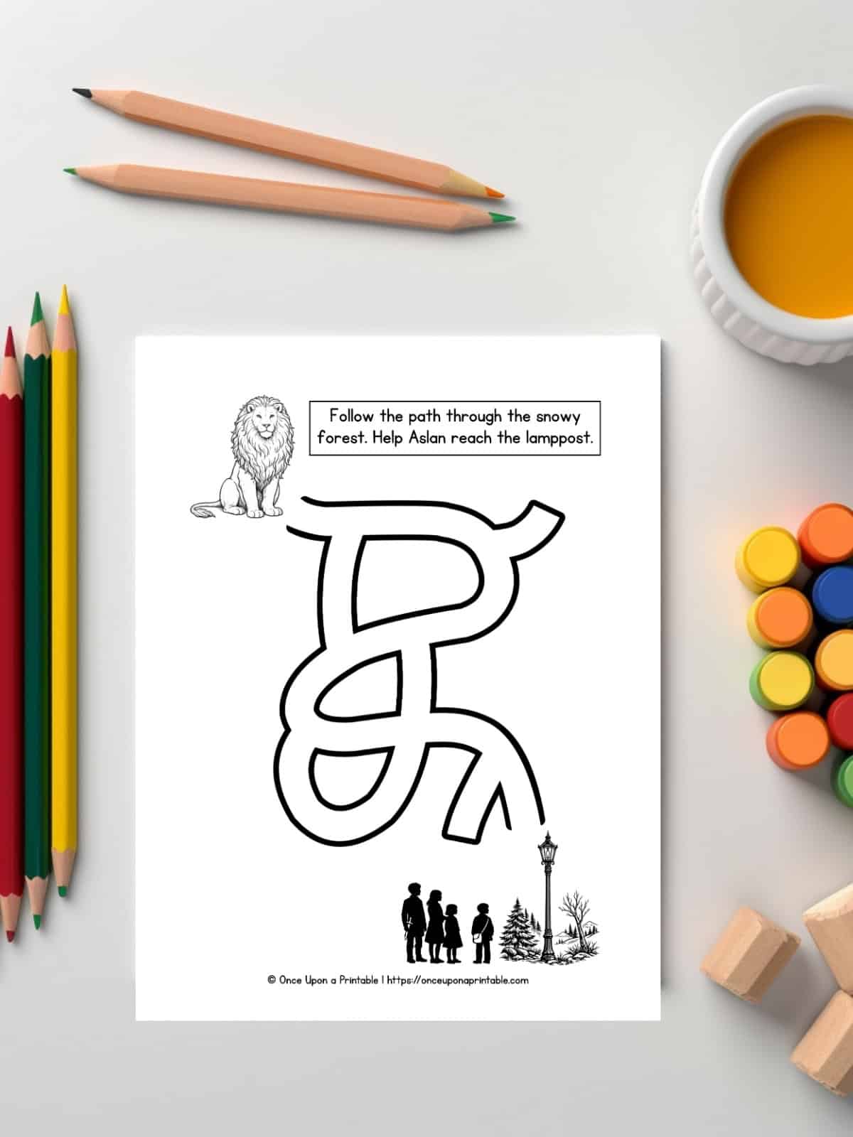 Letter L is for Lion, worksheet for preschool and kindergarten. 